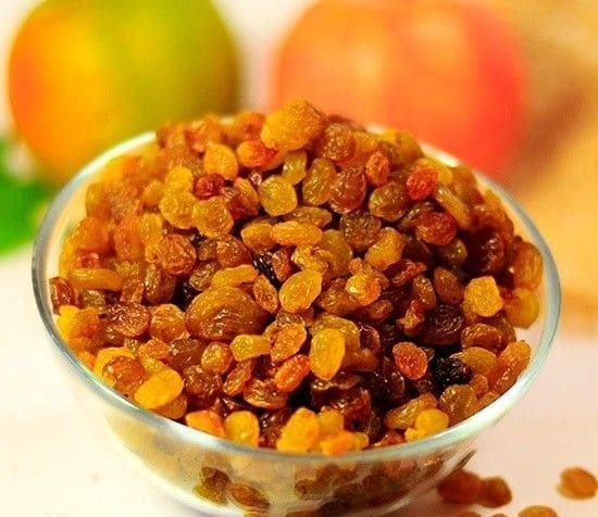 خرید کشمش طلایی کاشمر تیزآبی + قیمت فروش استثنایی